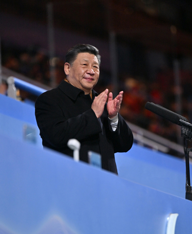 2022年3月4日晚，北京2022年冬殘奧會(huì )開(kāi)幕式在國家體育場(chǎng)隆重舉行。習近平主席出席開(kāi)幕式并宣布北京2022年冬殘奧會(huì )開(kāi)幕。